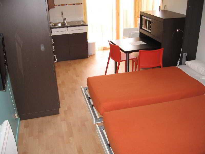 Radiana Hotel