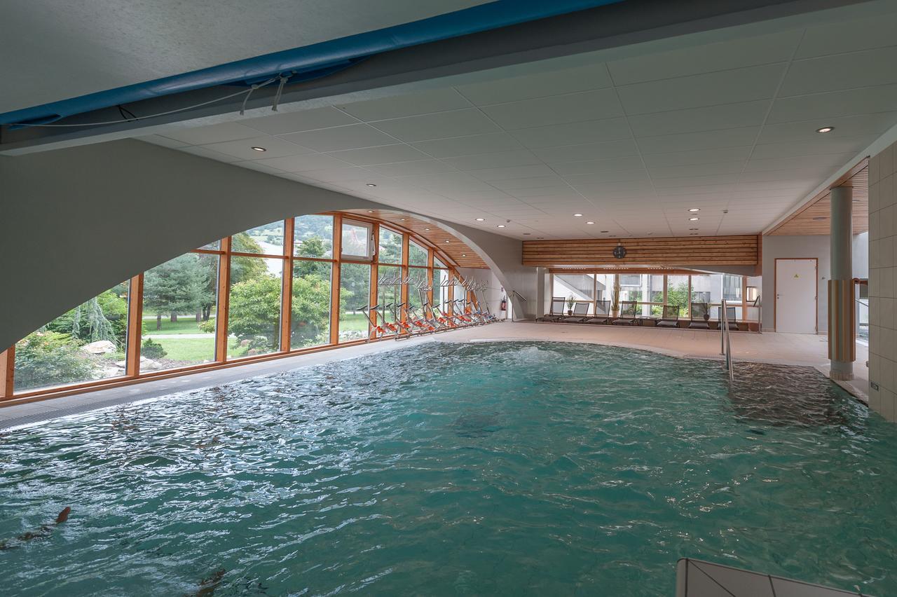 Radiana Hotel 3*